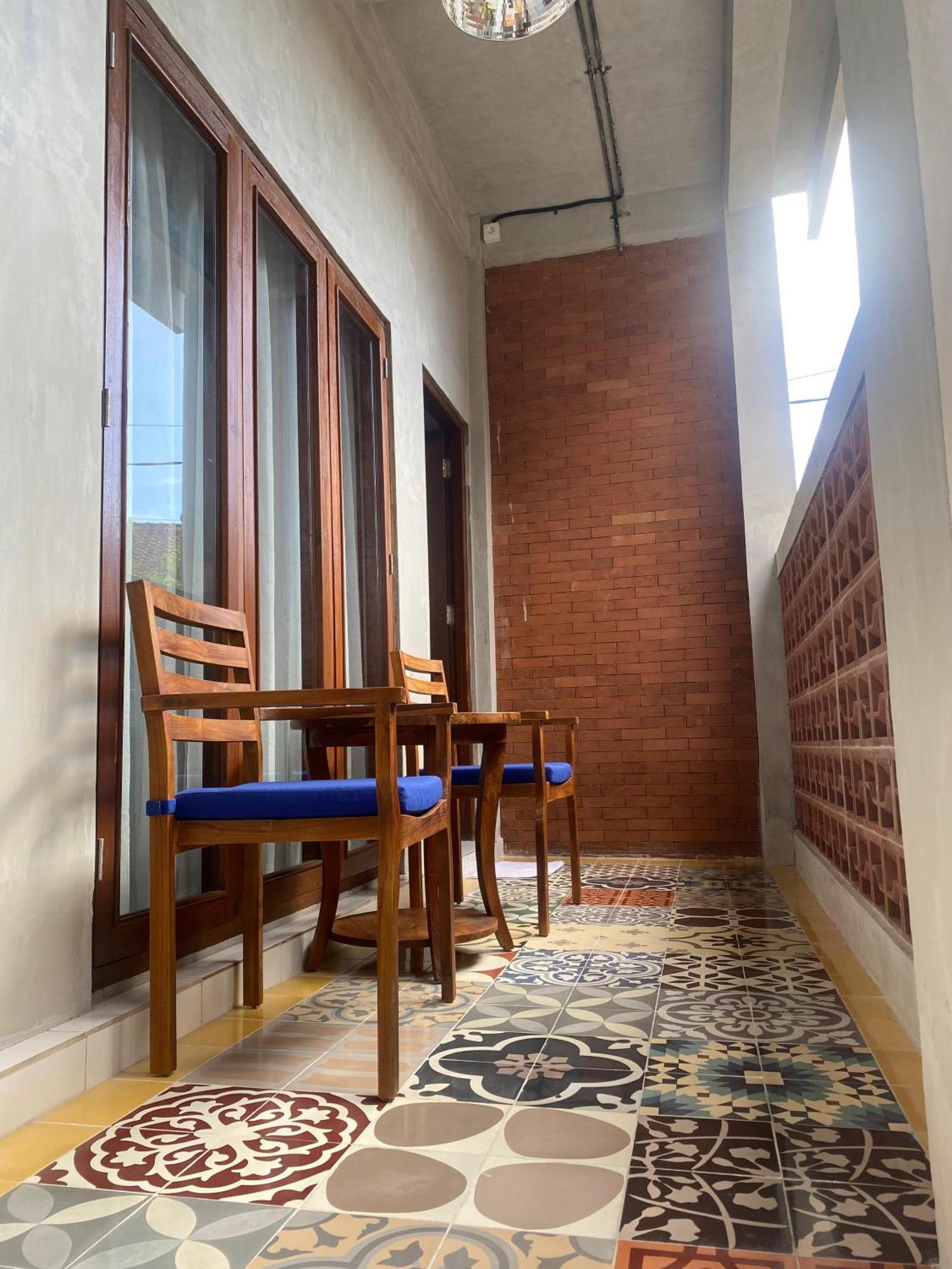 Br Bed N Bfast Bed & Breakfast Uluwatu Екстериор снимка