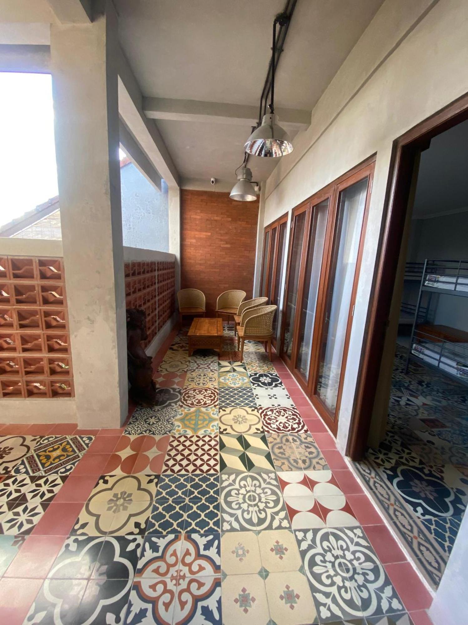 Br Bed N Bfast Bed & Breakfast Uluwatu Екстериор снимка